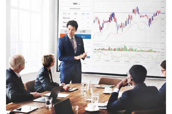 科技创新为何从“后卫”变成“前锋”